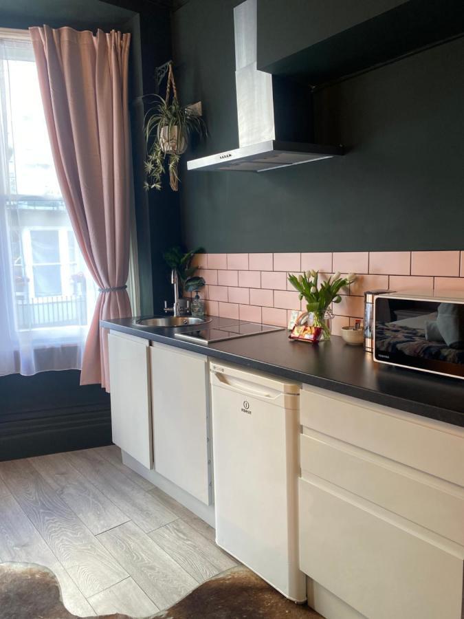 Salt Life Escape Apartment Brighton ภายนอก รูปภาพ